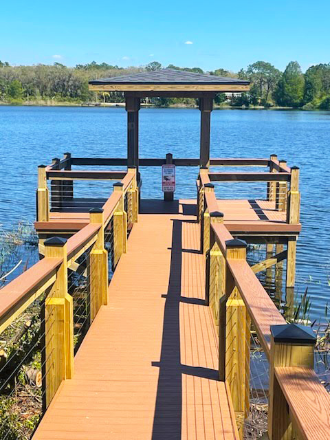 commercial-neighborhood-dock